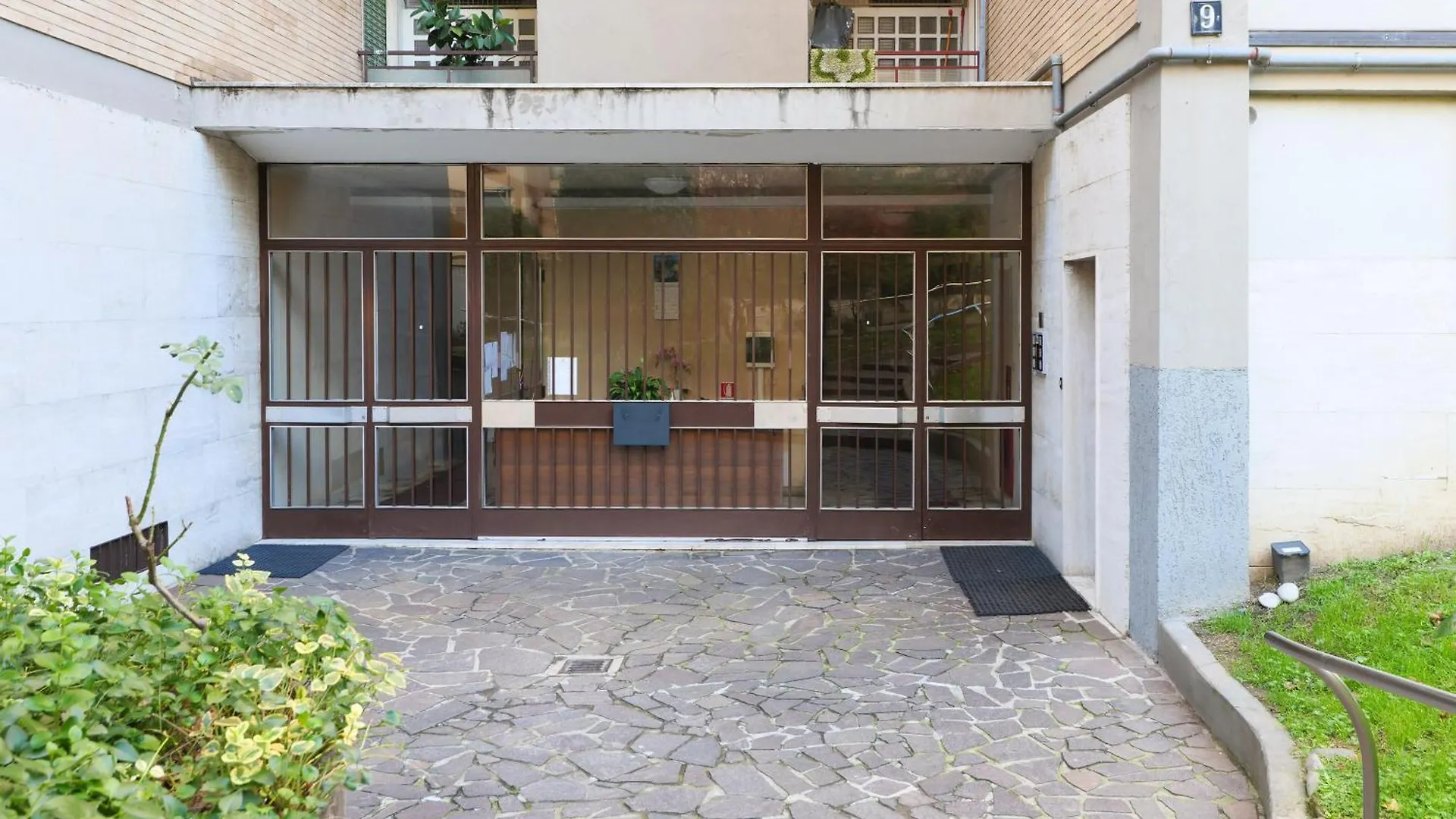 Appartamento Primopiano - Venezuela Milano 0*,  Italia