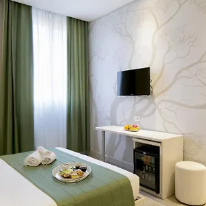 2* Bed and Breakfast Navigliotel 19 - &